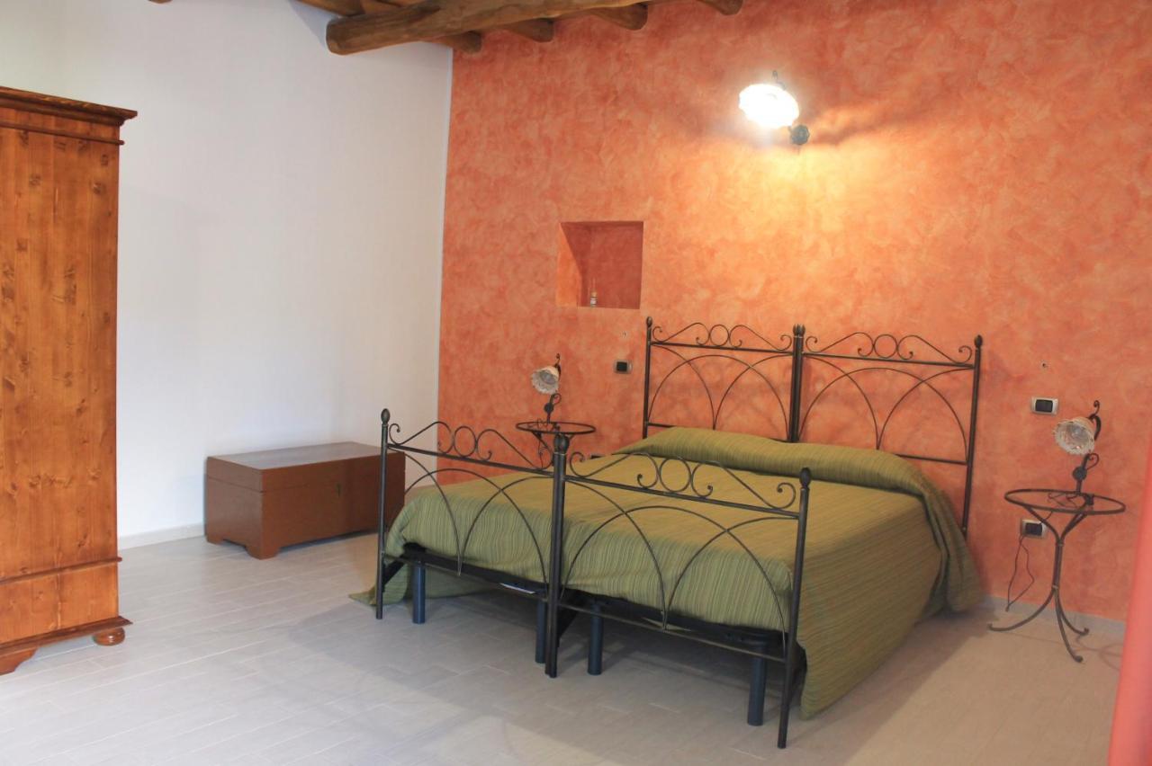 مبيت وإفطار جويوزا ماريا Antico Casale المظهر الخارجي الصورة