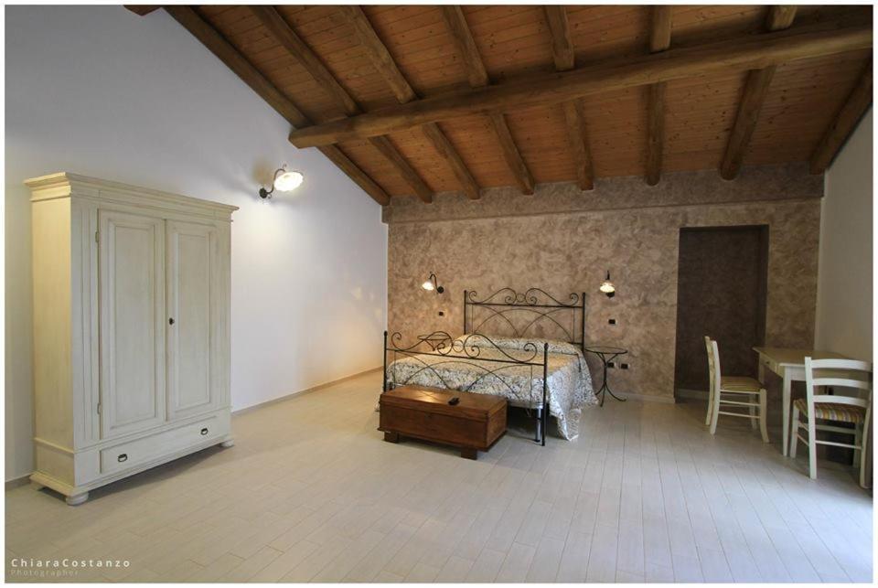 مبيت وإفطار جويوزا ماريا Antico Casale المظهر الخارجي الصورة